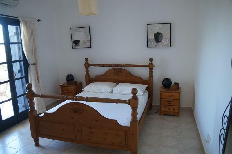 Villa Layla Kyrenia  Luaran gambar