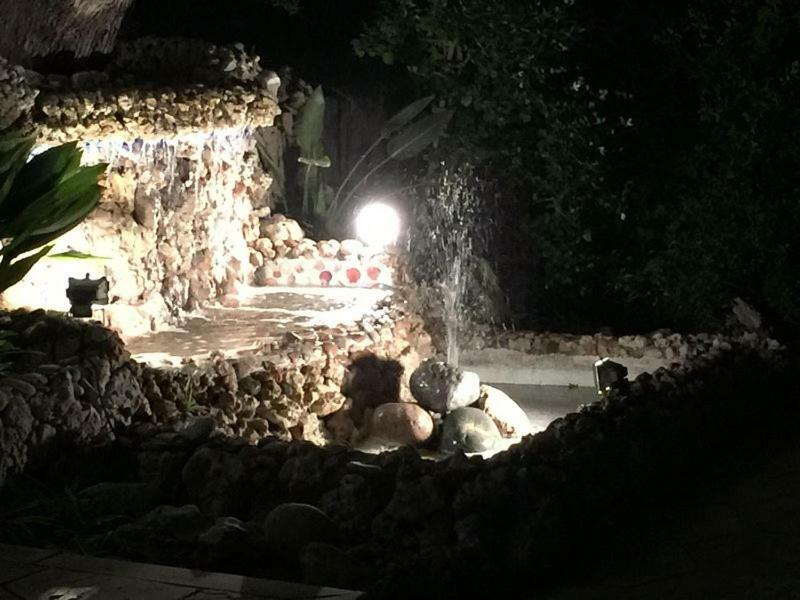 Villa Layla Kyrenia  Luaran gambar