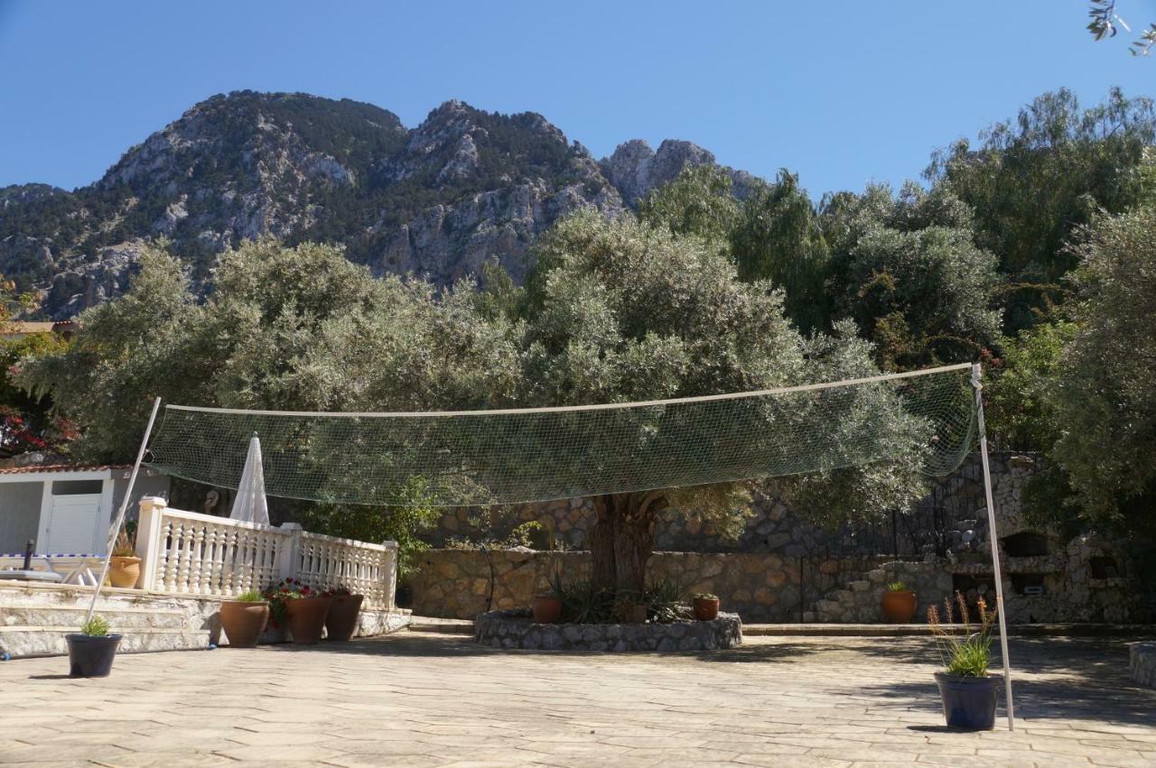 Villa Layla Kyrenia  Luaran gambar