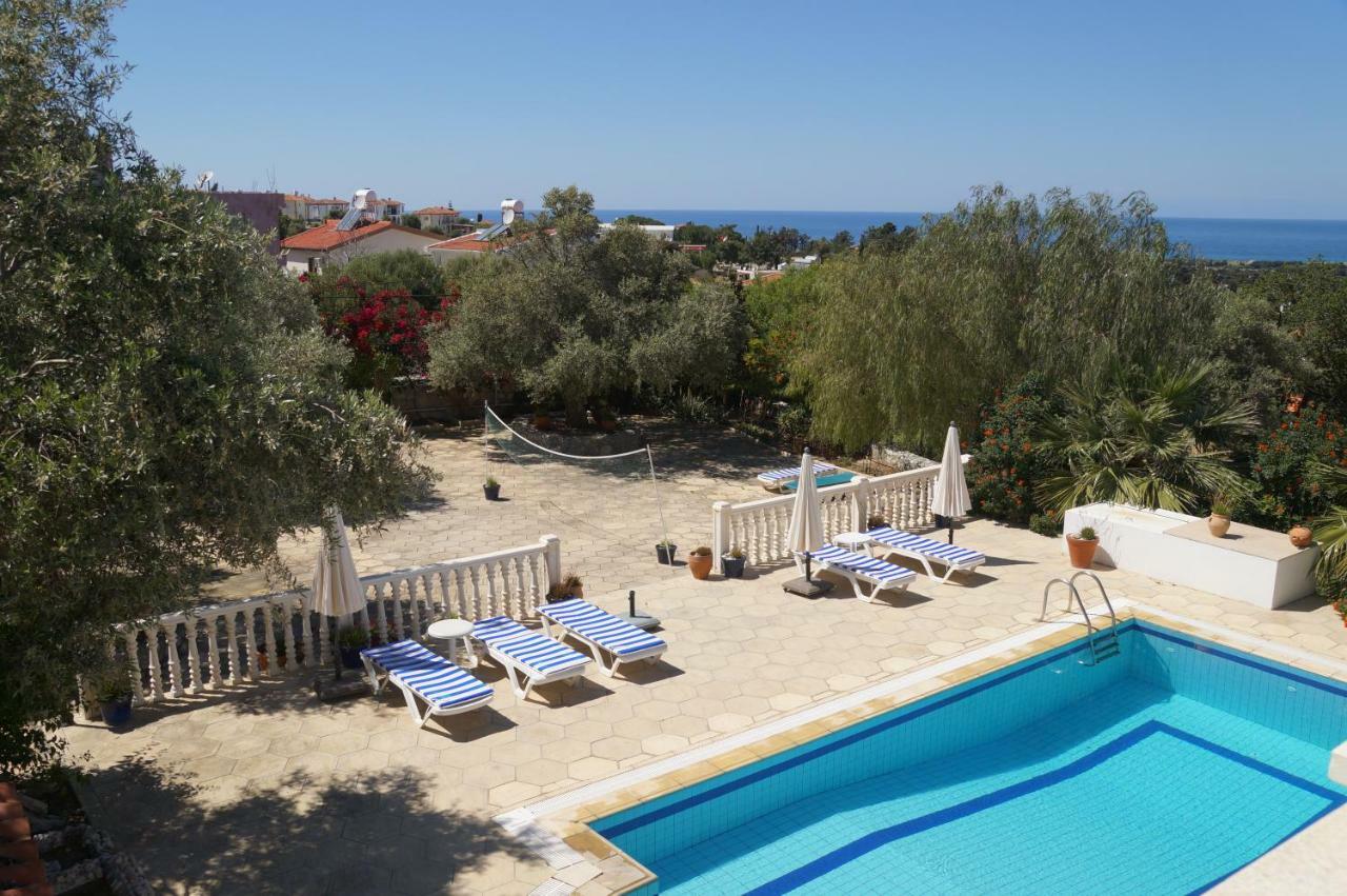Villa Layla Kyrenia  Luaran gambar